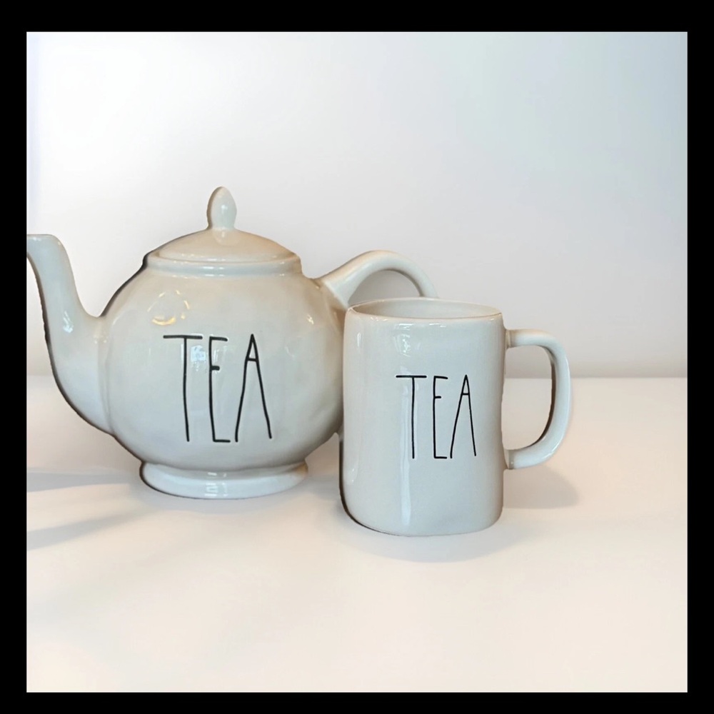 Orig RAE DUNN Artisan Collection Large Letter Teapot With Mug Magenta Dimpled